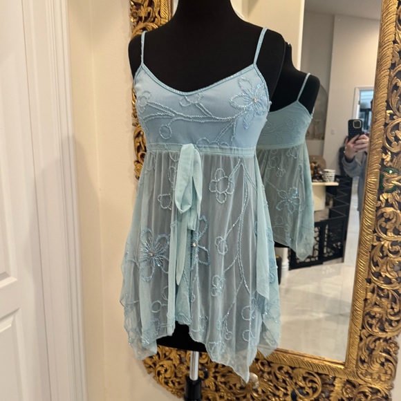 Light Blue Floral hand beaded Attitudes by Debra top and skirt set. - Picture 12 of 16